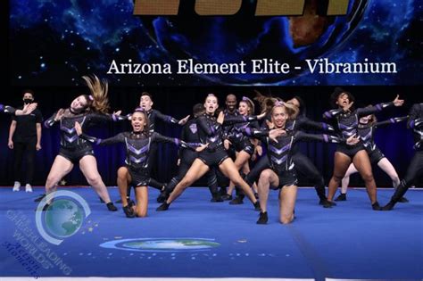 az element elite cheer|More.